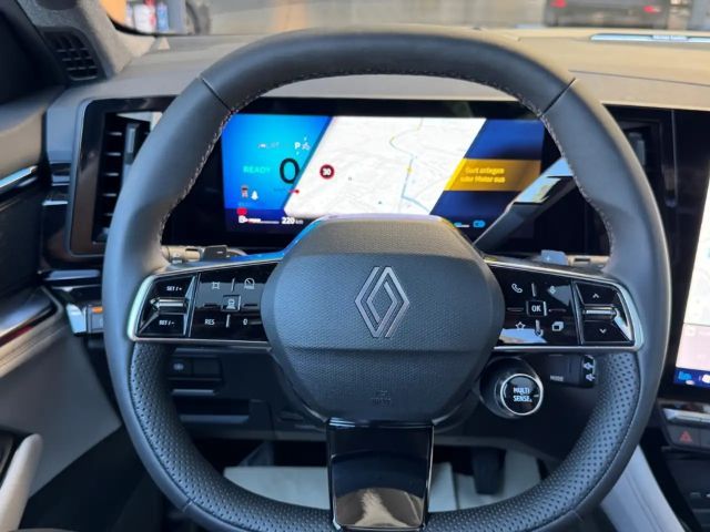 Renault Espace E-Tech Hybrid Iconic