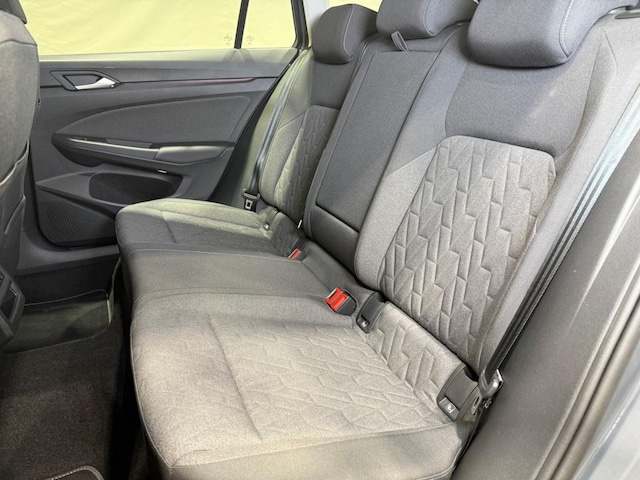 Volkswagen Golf 1.5 TSI Life Variant