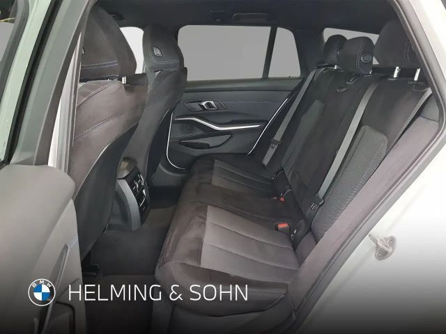 BMW 320 320d M-Sport xDrive