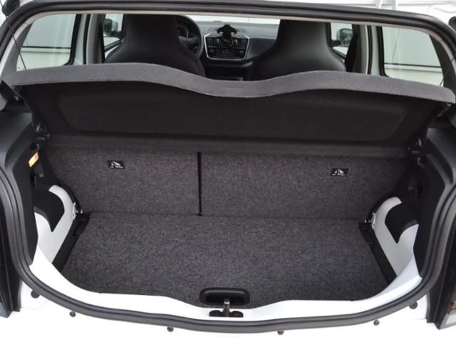 Volkswagen up! Move Move up!