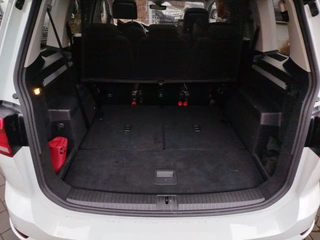 Volkswagen Touran 1.5 TSI DSG Highline