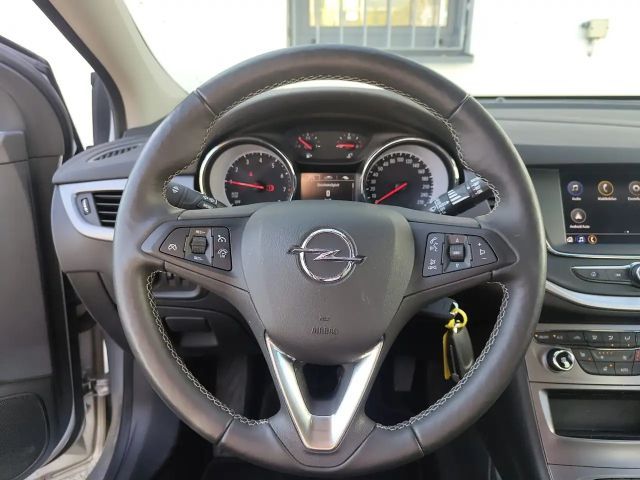 Opel Astra Edition