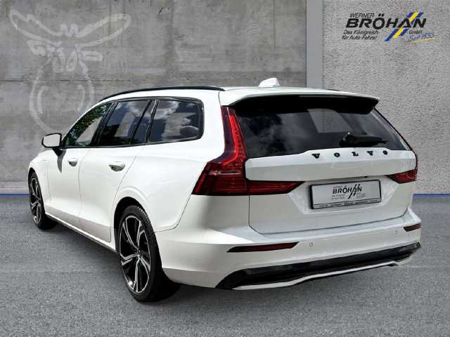 Volvo V60 AWD Dark Hybrid Plus T6