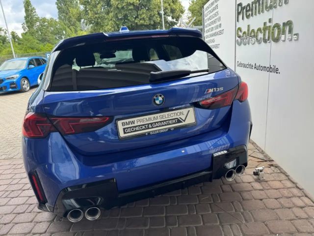 BMW 135 Sedan xDrive