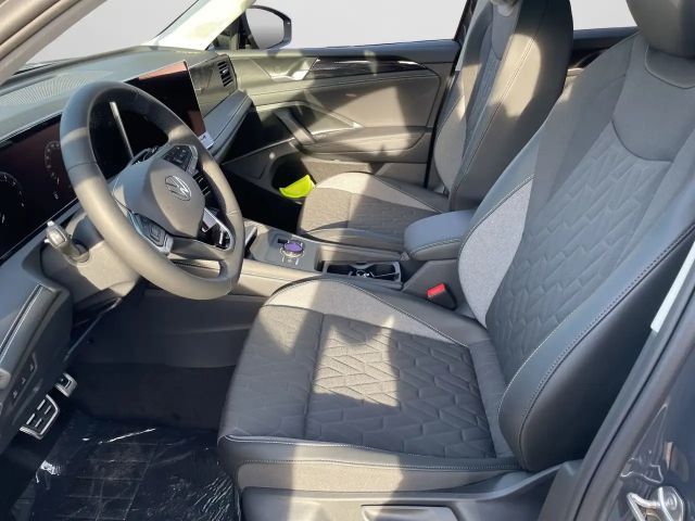 Volkswagen Tiguan DSG Plus