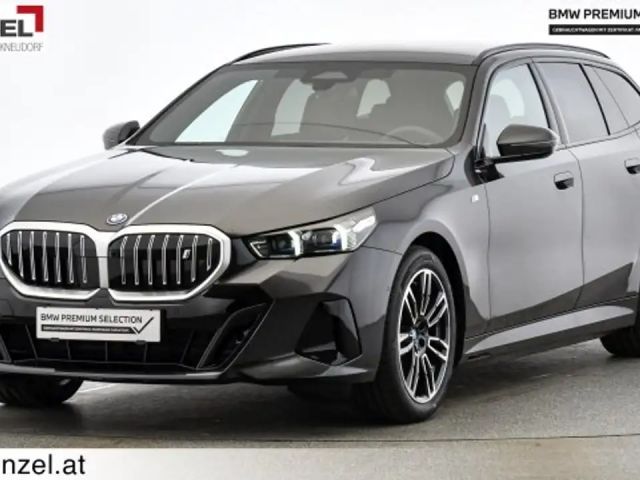 BMW i5 Touring eDrive40
