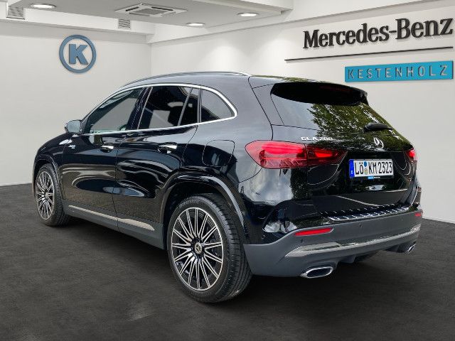 Mercedes-Benz GLA 200 AMG Line