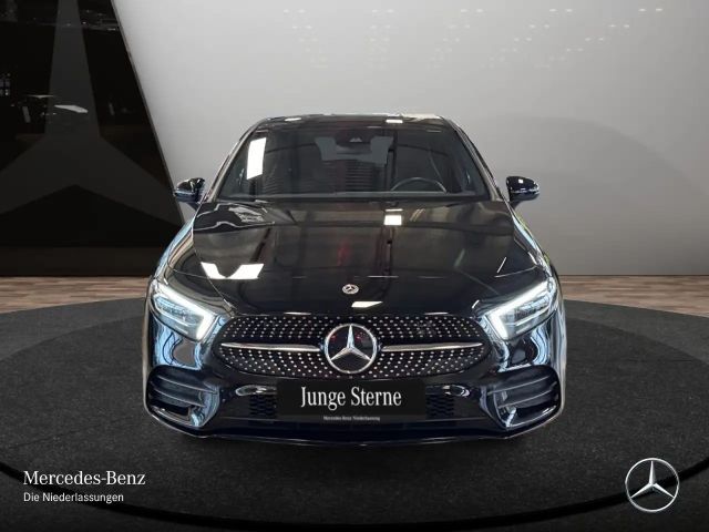 Mercedes-Benz A 250 A 250 e AMG Line