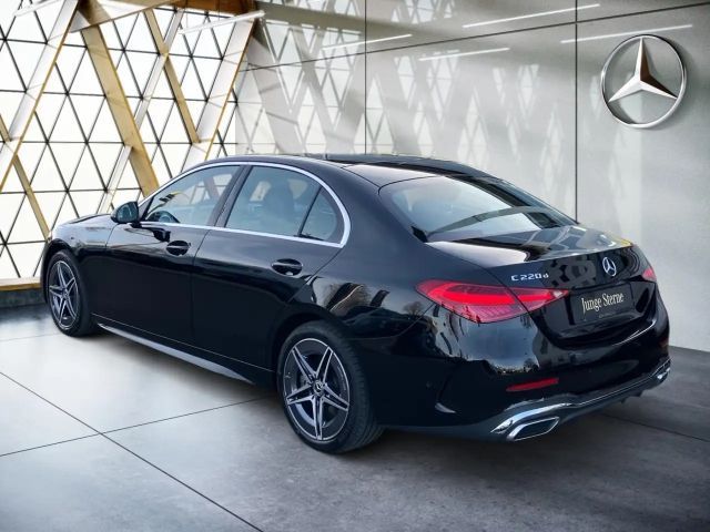 Mercedes-Benz C 220 AMG Line C 220 d Sedan