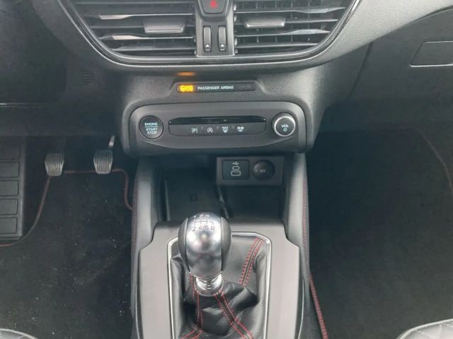 Ford Focus EcoBoost ST Line Wagon