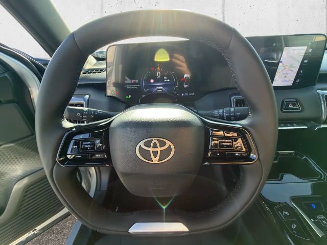 Toyota Urban Cruiser AWD-i Teamplayer Elektrik 5t.