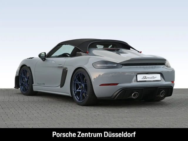 Porsche Cayman 718 RS