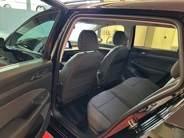 Volkswagen Golf 2.0 TDI DSG Variant