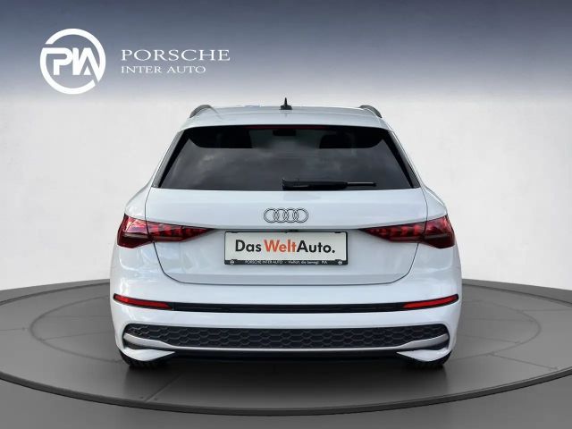 Audi A3 30 TFSI Sedan