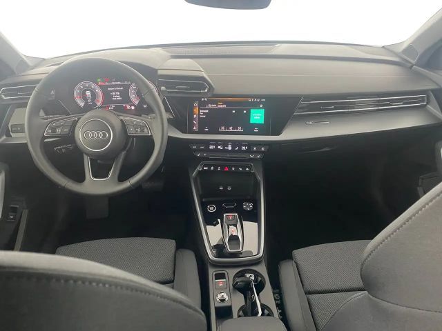 Audi A3 30 TFSI Sedan