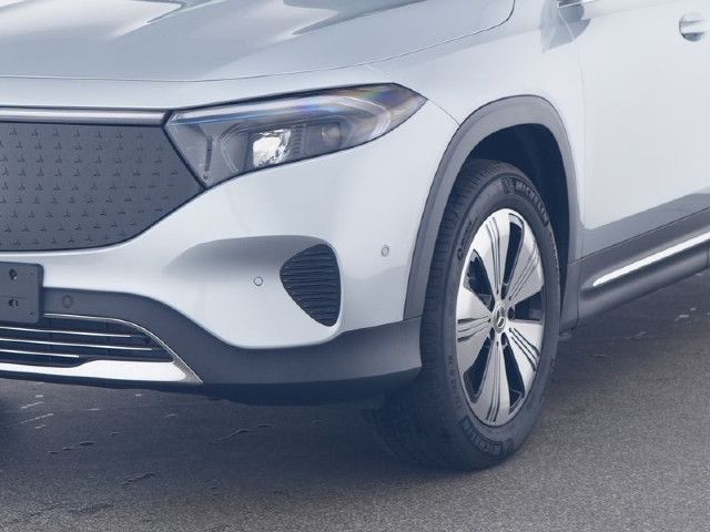 Mercedes-Benz EQB 300 4MATIC