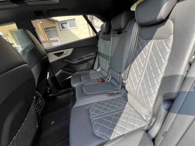 Audi Q8 50 TDI Quattro S-Line