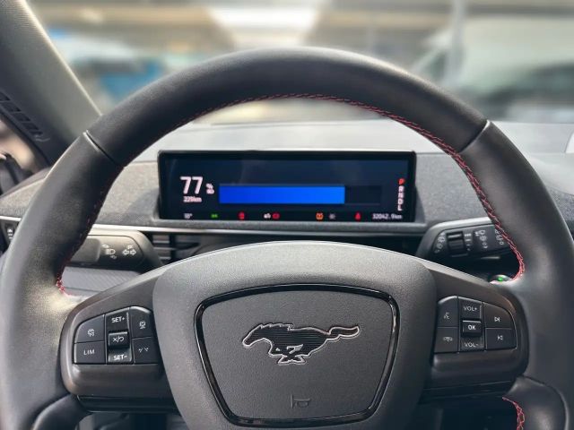 Ford Mustang Mach-E AWD