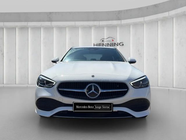 Mercedes-Benz C 180 AVANTGARDE Sedan