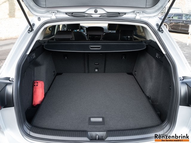 Volkswagen Golf Business Golf VIII Life Variant