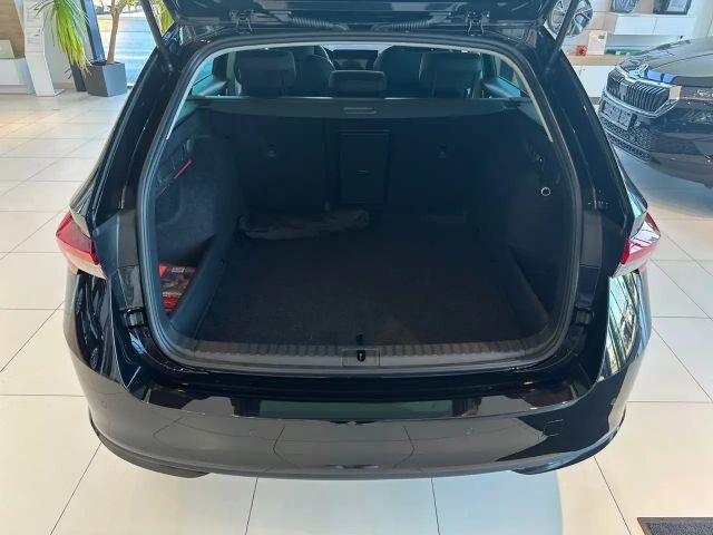Skoda Octavia Combi Selection
