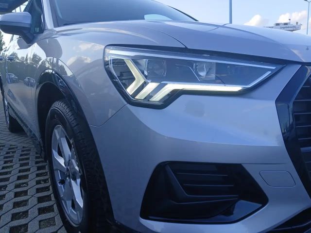 Audi Q3 35 TDI S-Tronic