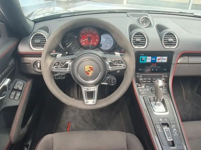 Porsche Boxster 4 GTS
