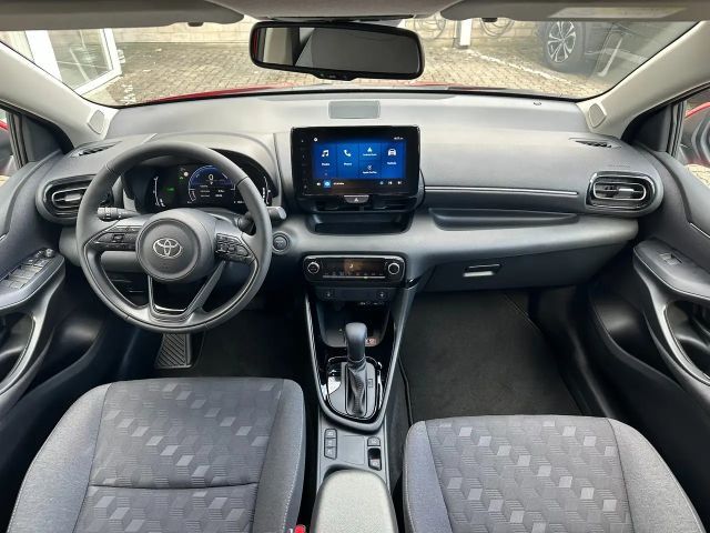 Toyota Yaris Active Hatchback Hybride