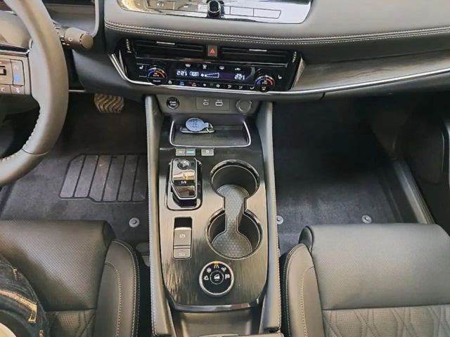 Nissan X-trail AWD Tekna