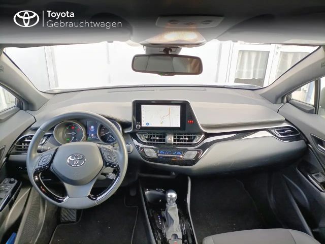 Toyota C-HR Hybride Team D