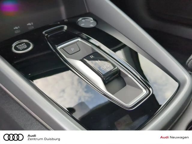 Audi A3 35 TFSI S-Line Sedan Sportback