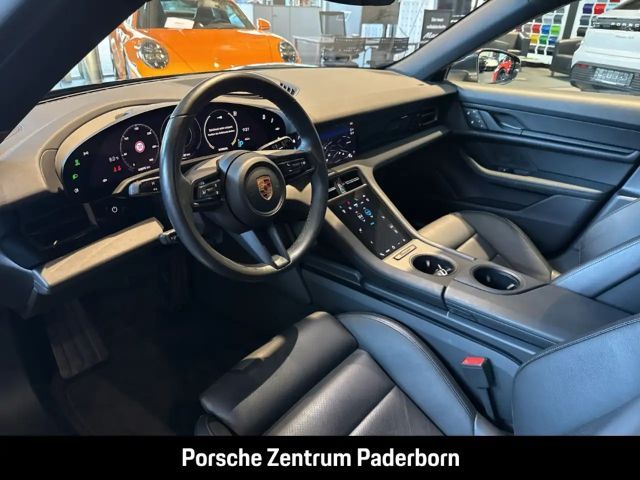 Porsche Taycan 4S Cross Turismo
