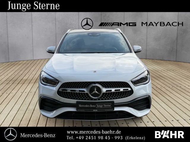 Mercedes-Benz GLA 220 4MATIC AMG Line GLA 220 d