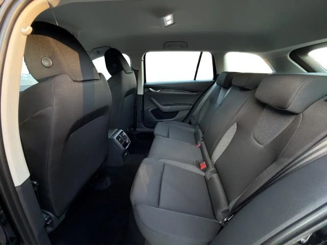 Skoda Octavia 1.5 TSI Combi Drive