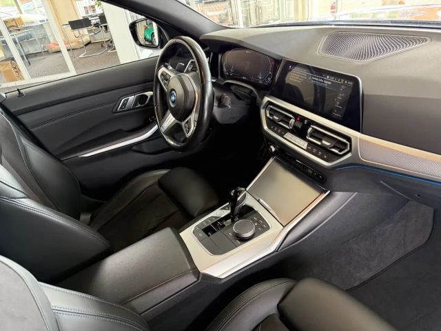 BMW 320 320e M-Sport Touring