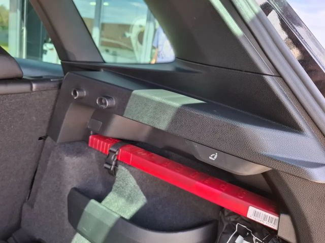 Skoda Karoq Sportline4x4*NAVI*VOLLLEDER*PDCv+h*RFK*SHZv+h*ACC*