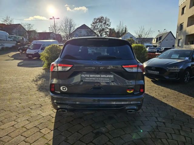 Ford Kuga Plug in Hybrid ST Line X