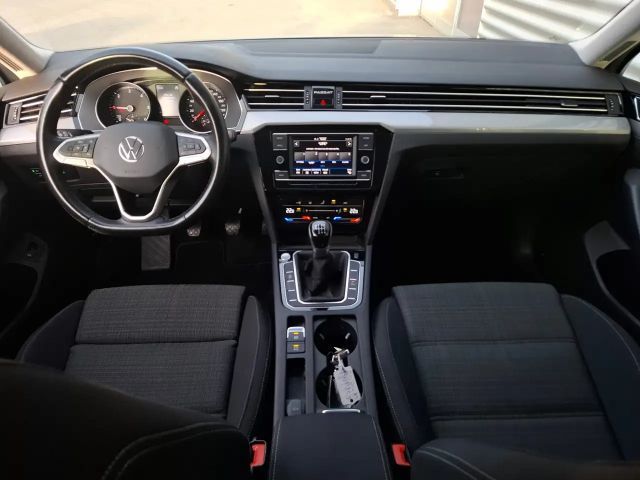Volkswagen Passat Business Variant