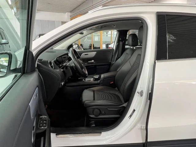 Mercedes-Benz GLA 250 Style