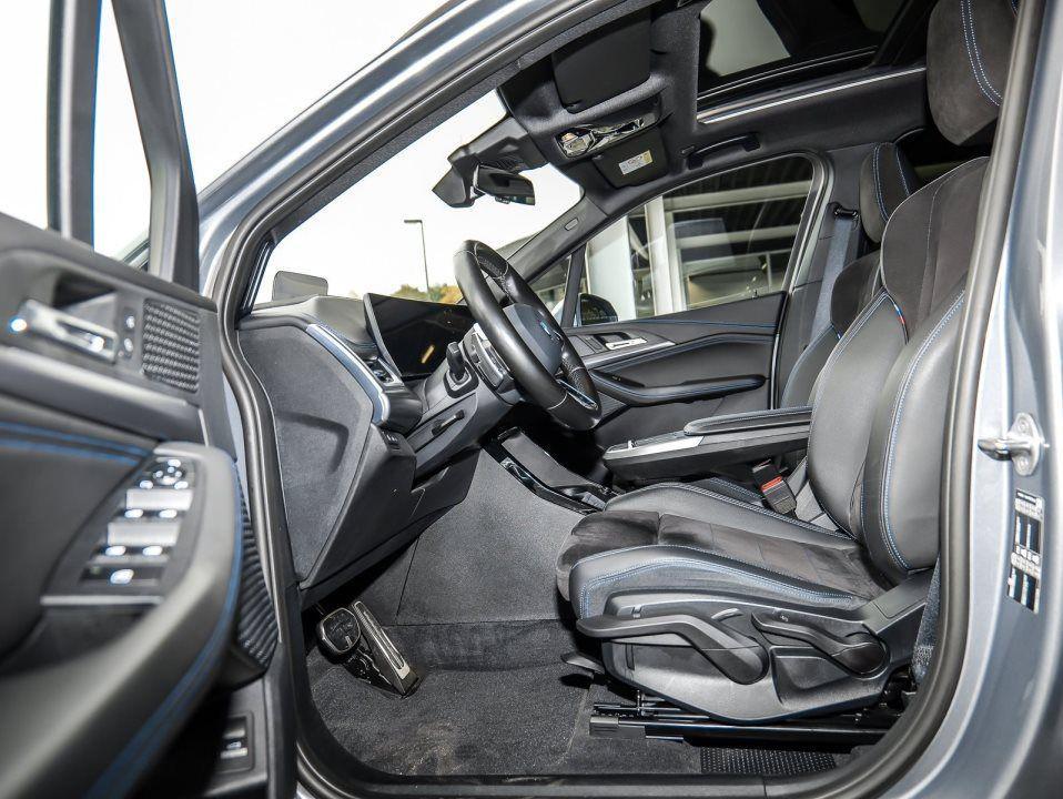 BMW 220 220i Active Tourer