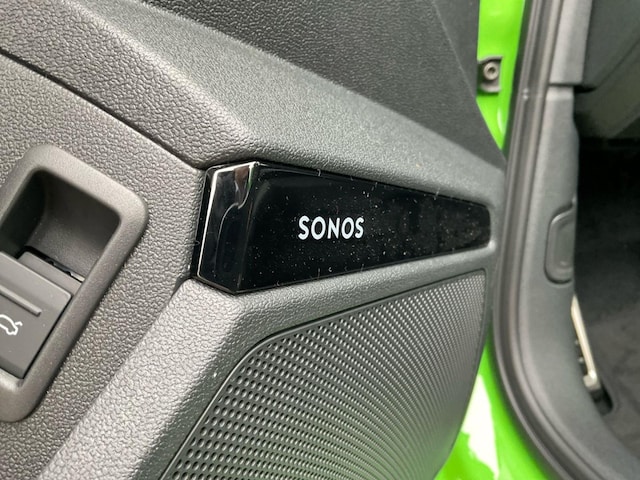 Audi RS3 Quattro S-Tronic Sedan