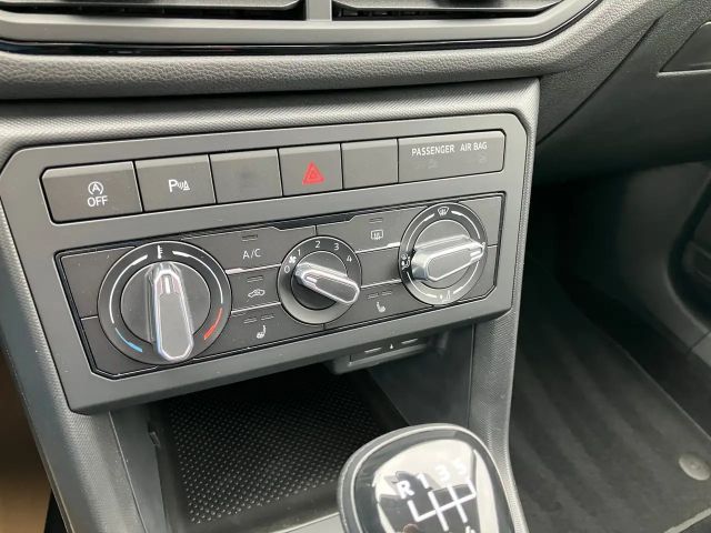 Volkswagen T-Cross 4Me TSI