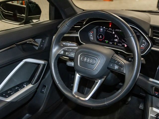 Audi Q3 35 TFSI S-Tronic