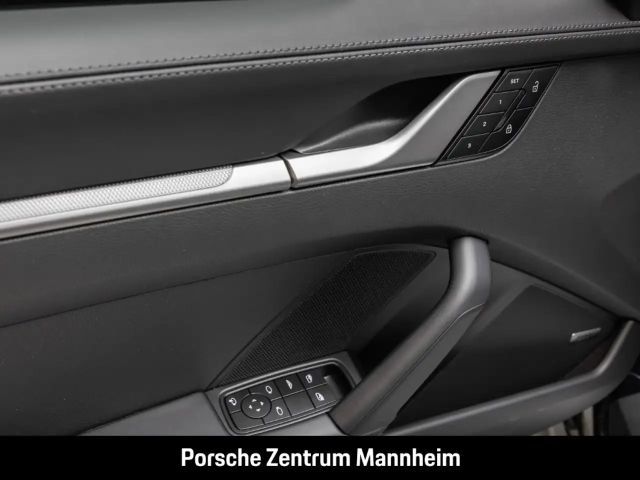 Porsche 992 Cabrio Carrera S