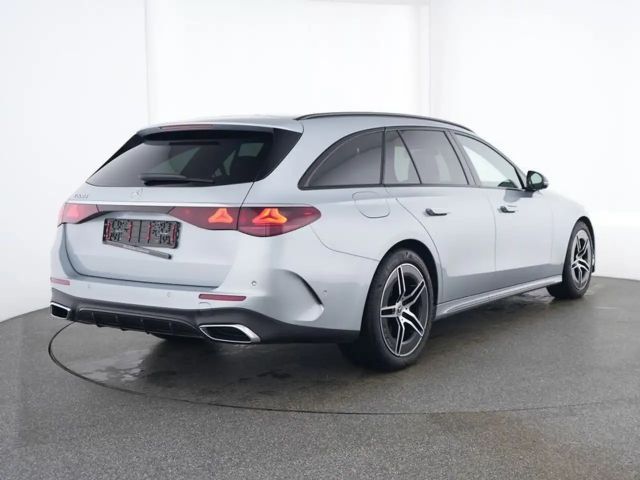 Mercedes-Benz E 220 AMG Line E 220 d Estate