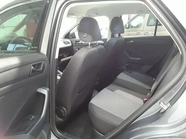 Volkswagen T-Roc 1.5 TSI DSG Move