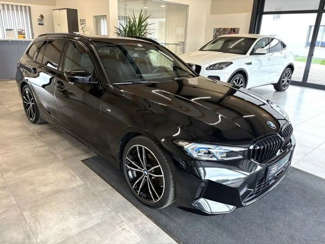 BMW 320 320d M-Sport Touring xDrive