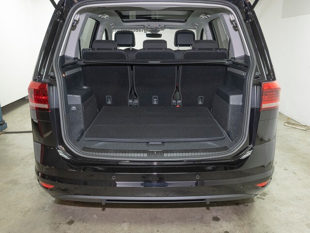 Volkswagen Touran 1.5 TSI DSG