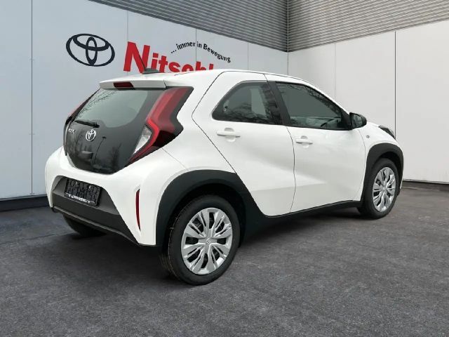 Toyota Aygo X 1.0 VVT-i Business