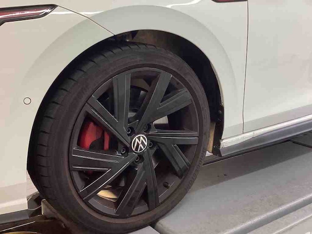 Volkswagen Golf 2.0 TSI DSG GTI